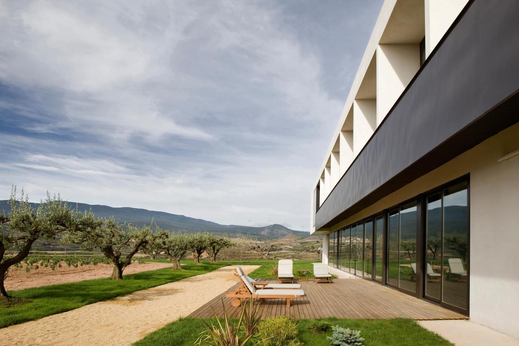 Hotel-Bodega Finca De Los Arandinos Entrena المظهر الخارجي الصورة